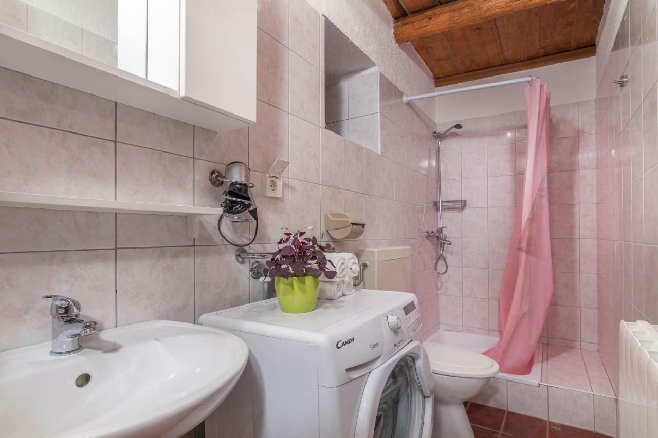 Apartmani Zikovic Пореч Экстерьер фото