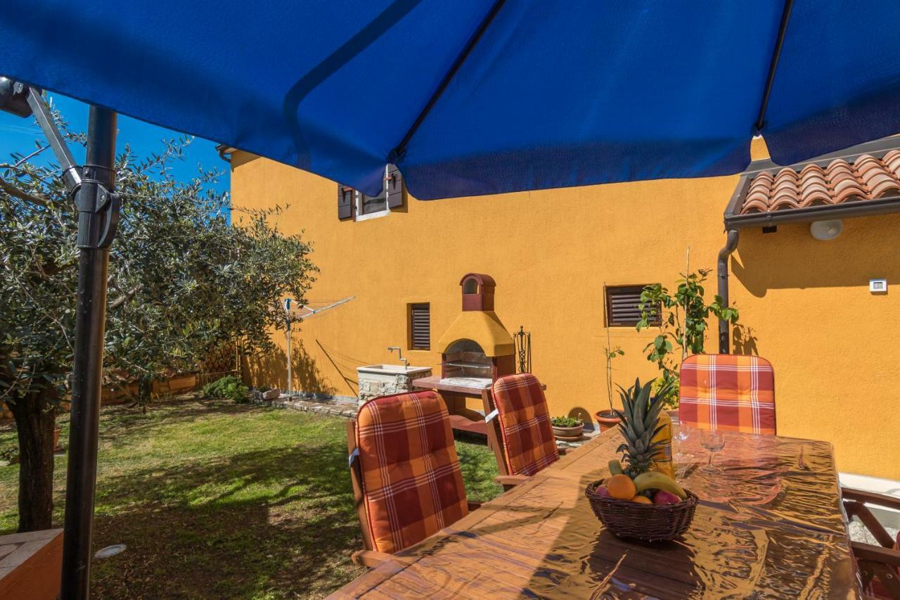 Apartmani Zikovic Пореч Экстерьер фото